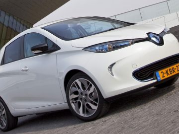 Vriendelijke, vrolijke, verrassende Renault ZOE ...