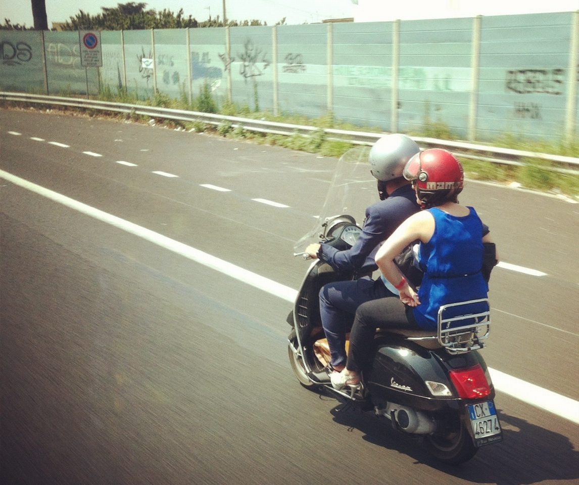 Snelweg voor elektrische scooters ...