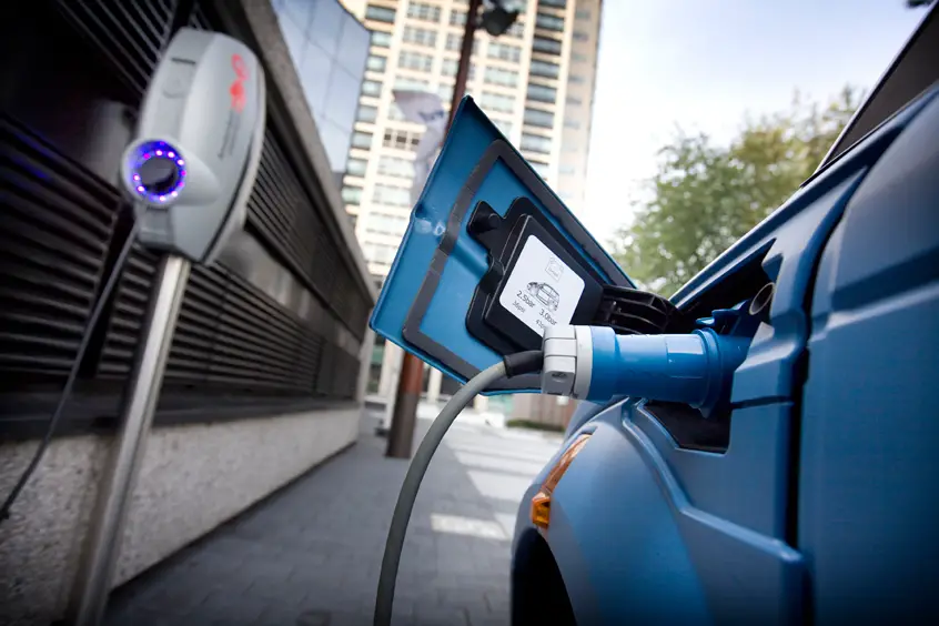 Rotterdam komt op stroom ...