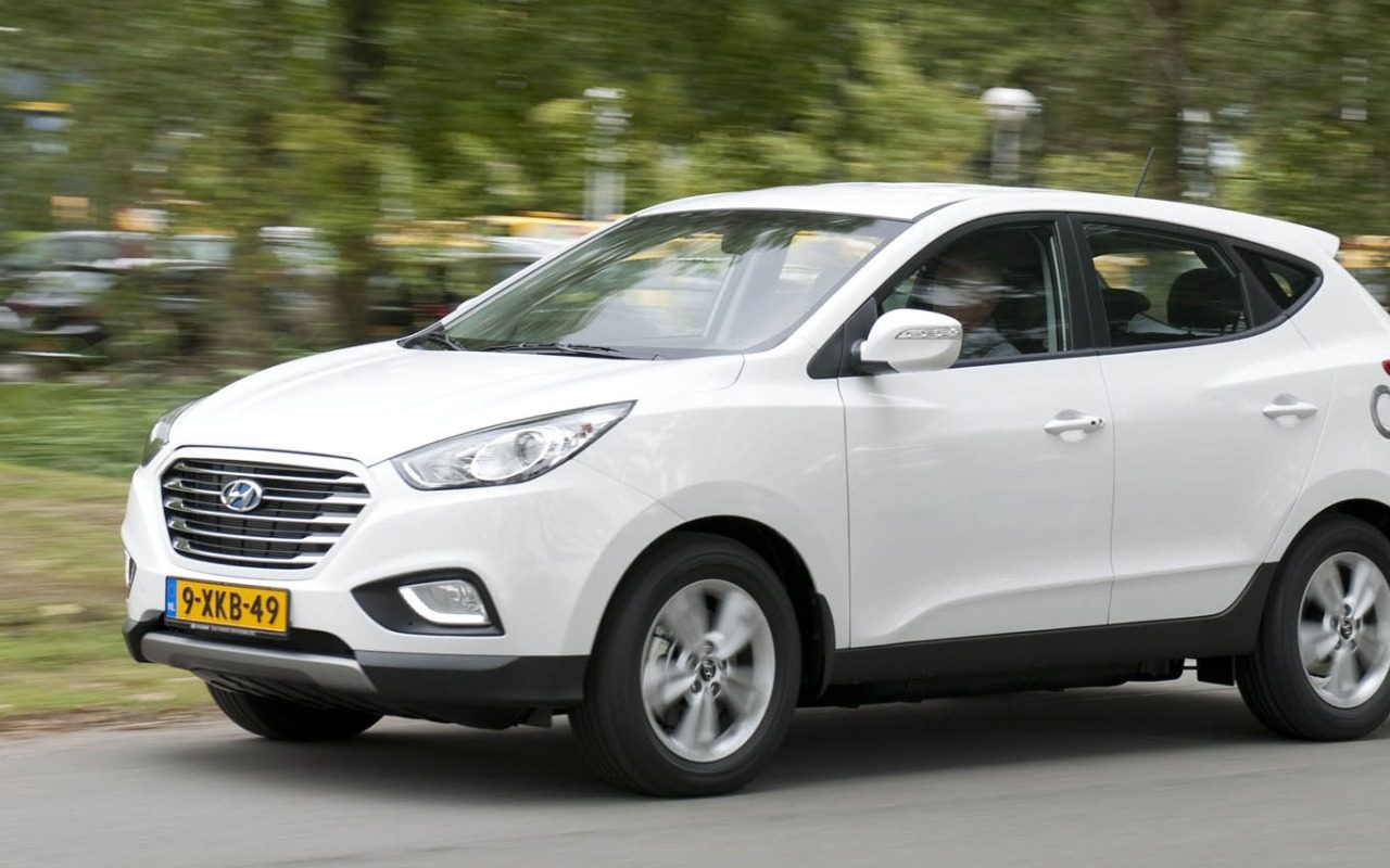 Rijden met de Hyundai ix35 FCEV (waterstof) ...