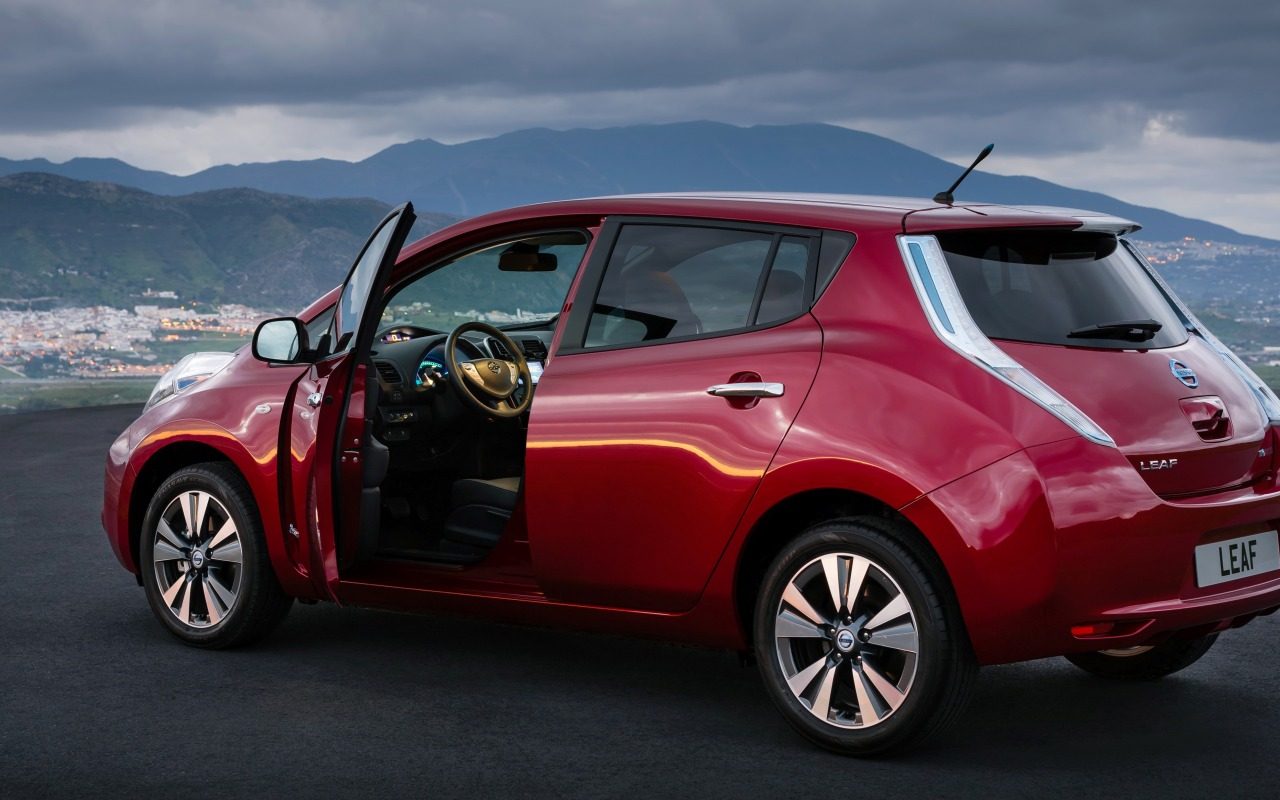 Nissan Leaf weer bestverkochte EV ...