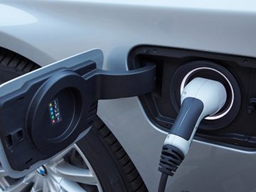 Motie aangenomen: enkel emissieloze auto’s in 2025 ...