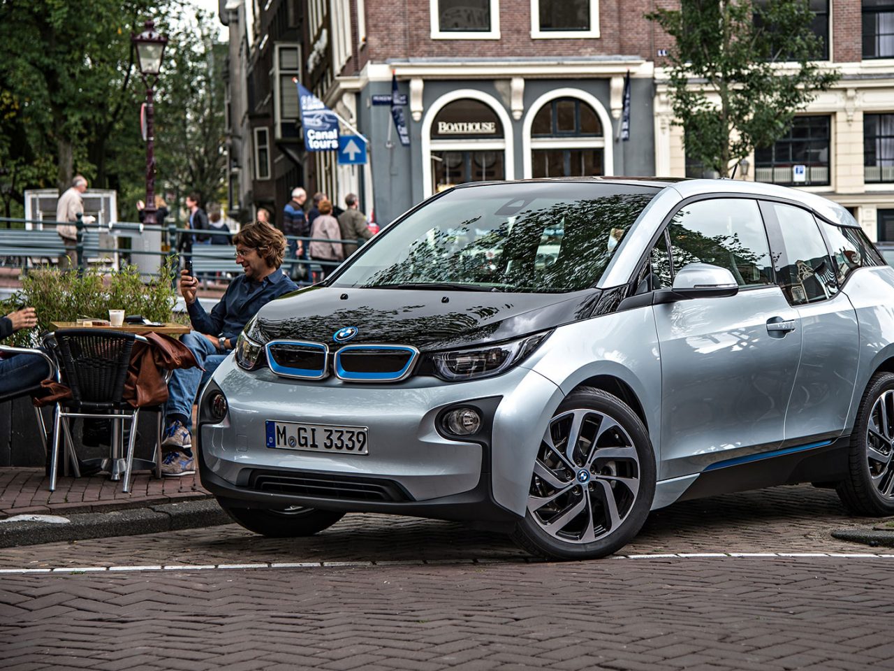 Internationale pers test BMW i3 in Amsterdam ...
