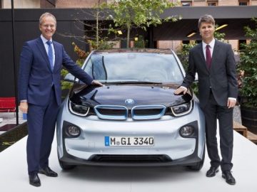 Minister Kamp start wereldwijde lancering BMW i3 ...