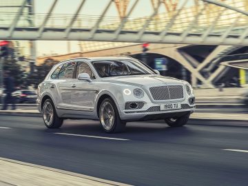 Bentley Bentayga plug-in Hybrid