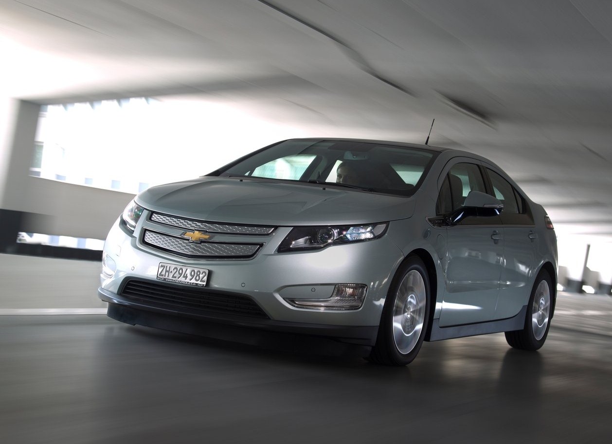 Belgen vinden elektrische auto te duur ...