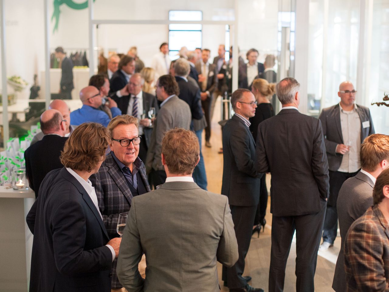 HNR – Elektrisch Vervoer Centrum Rotterdam viert feest ...