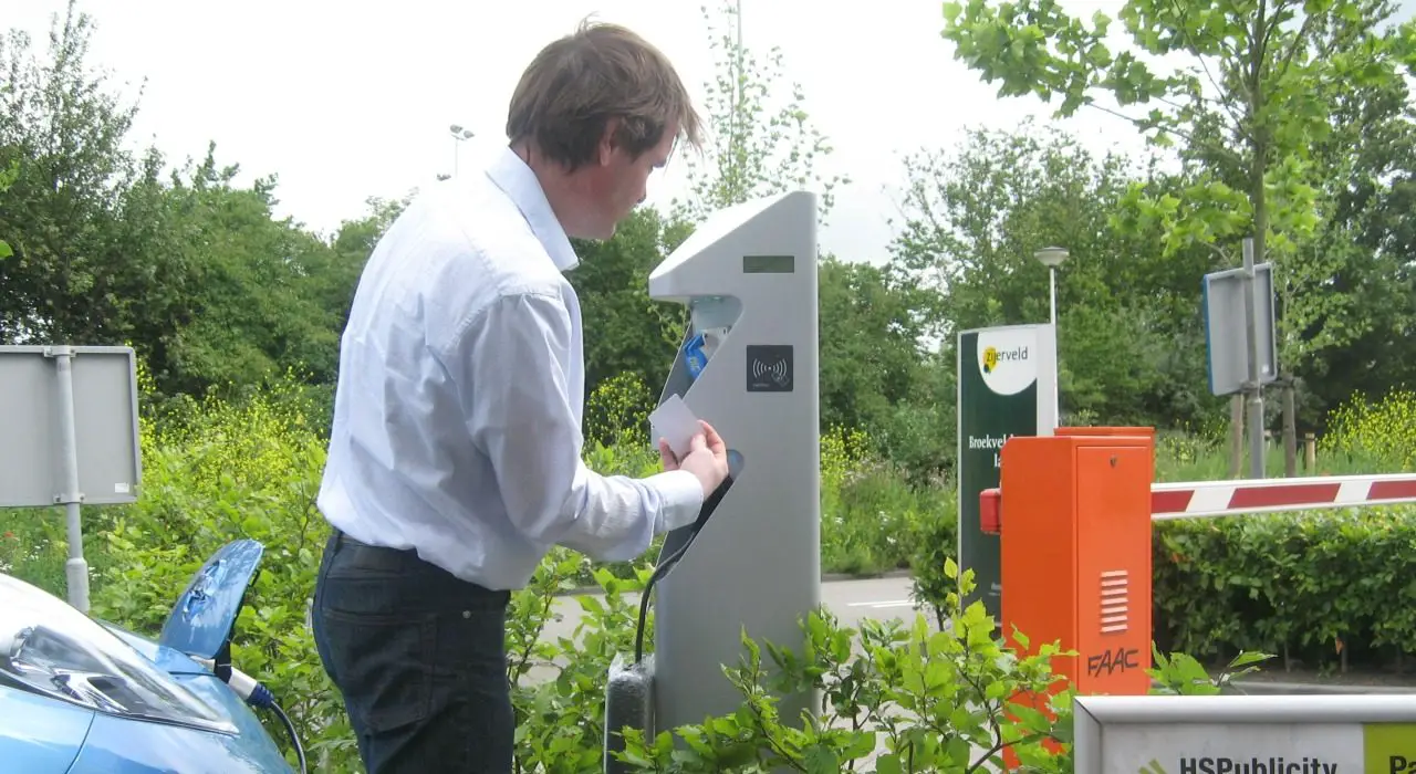 Column: Ik ben laadverslaafd ...