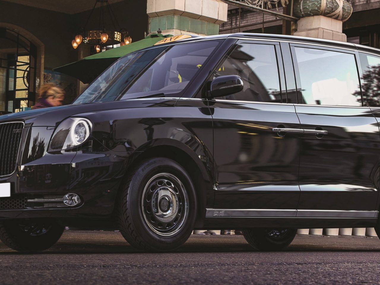 Londense ‘black cab’ naar Nederland ...