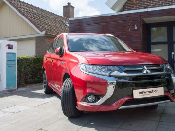 Mitsubishi NewMotion V2G pilot