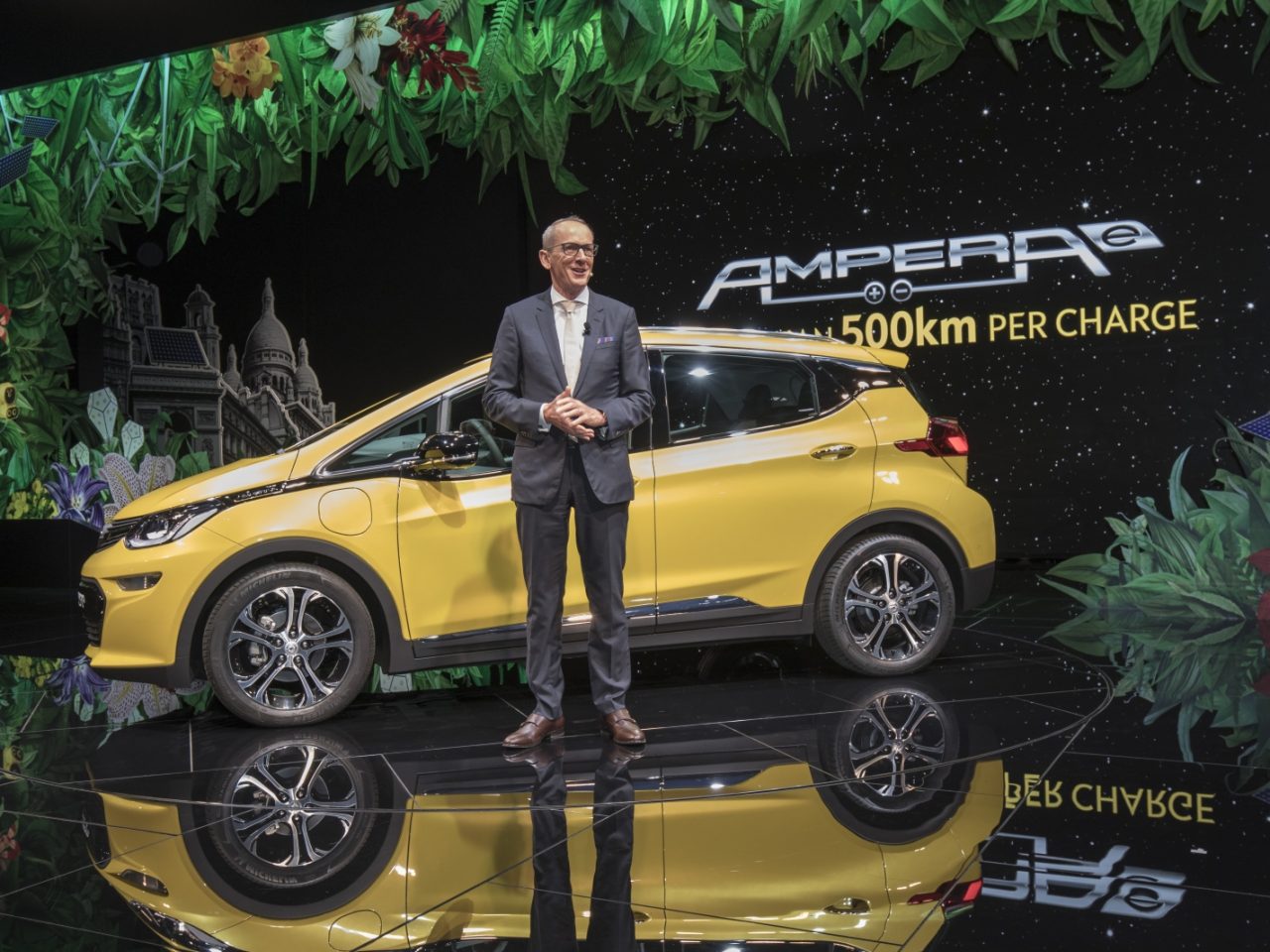 EV-Nieuws: Ontlading op de Autosalon van Parijs ...