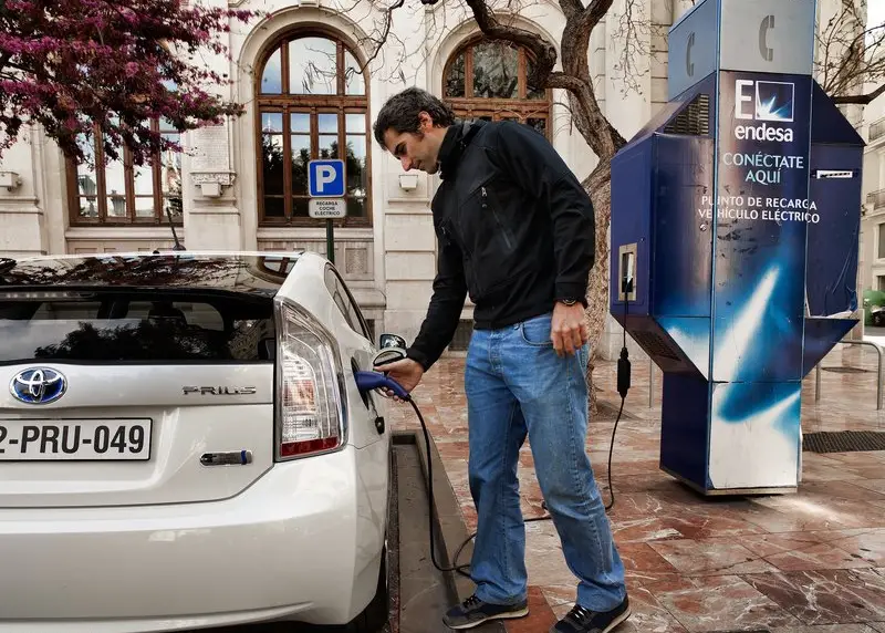 Leaseauto vervroegd inruilen voor EV? ...