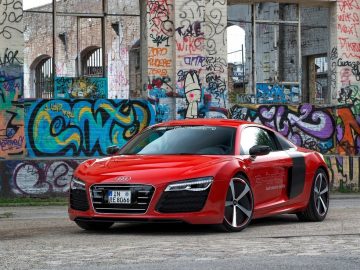 Audi hervat project R8 e-tron ...