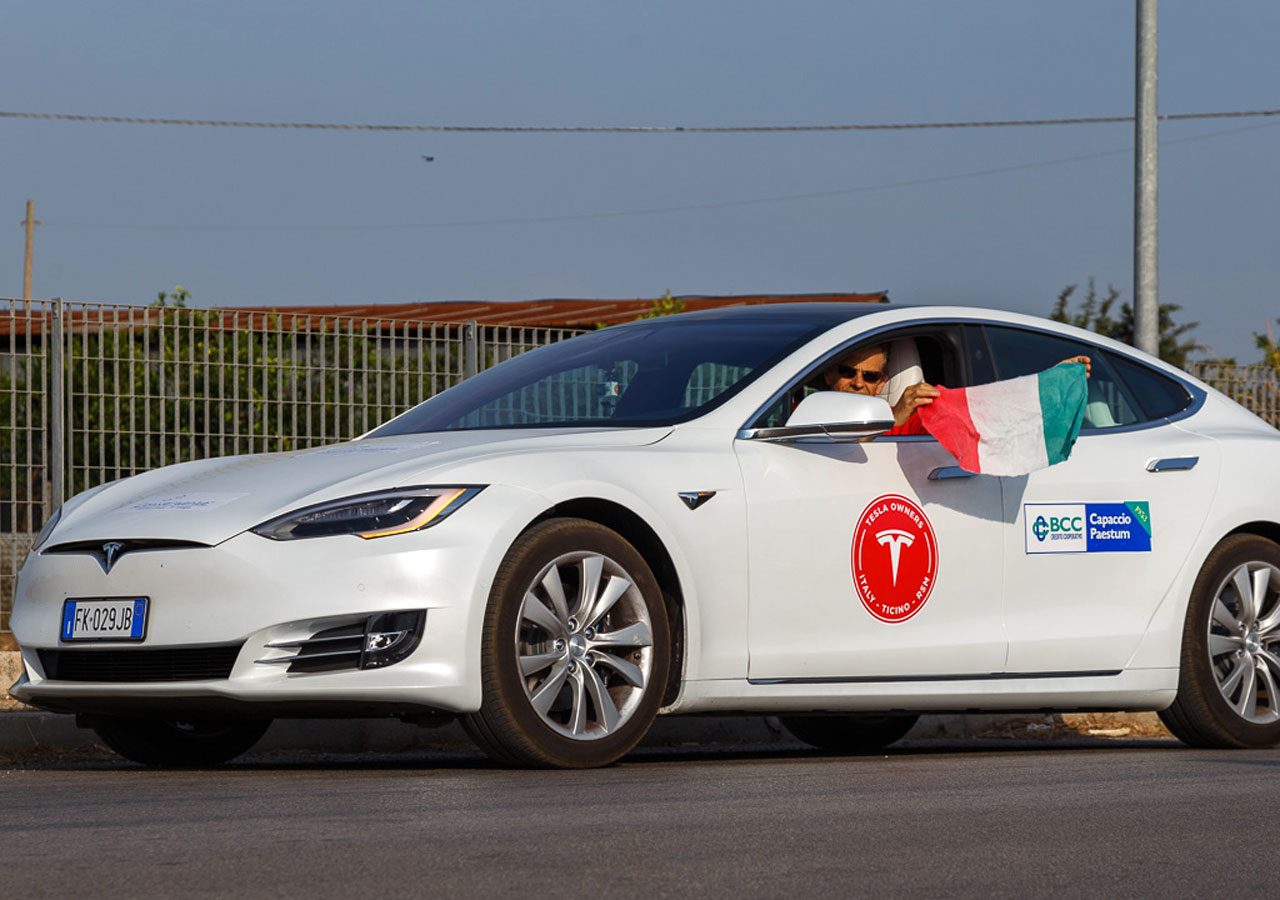 Tesla Model S 100D record milage 2017