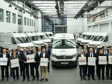 Klanten testen elektrische Volkswagen e-Crafter ...