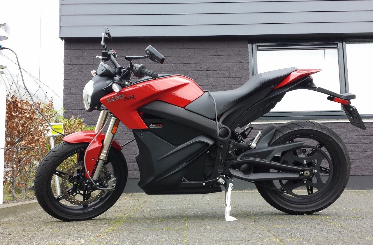 Bliksemsnel sprinten met elektrische Zero SR ...