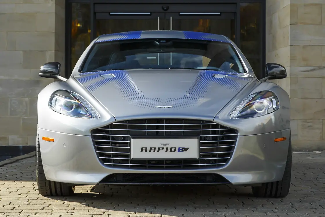 Over twee jaar elektrische Aston Martin RapidE ...