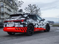 Een Audi e-tron prototype in Genève