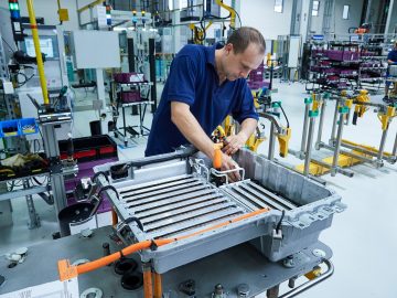 BMW Dingolfing BMW iNEXT