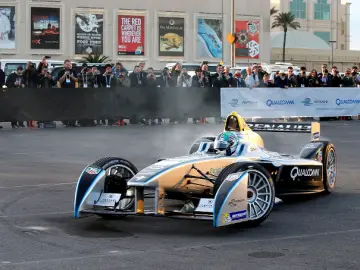 Eerste Formula E auto maakt debuut in Las Vegas ...