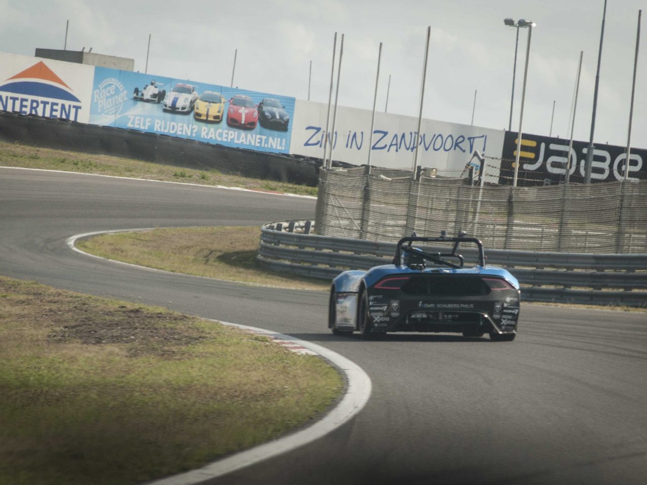 Welk studententeam pakt het record in Zandvoort? ...