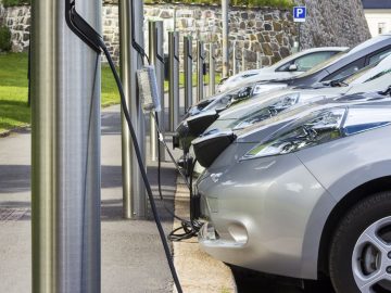 ‘In 2020 rijden er 75.000 particulieren een elektrische auto’ ...