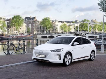 Top 10: Hyundai Ioniq bestverkochte elektrische auto van Nederland ...