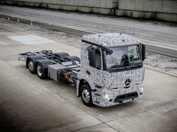 Eerste elektrische truck Mercedes-Benz een feit: Urban eTruck ...