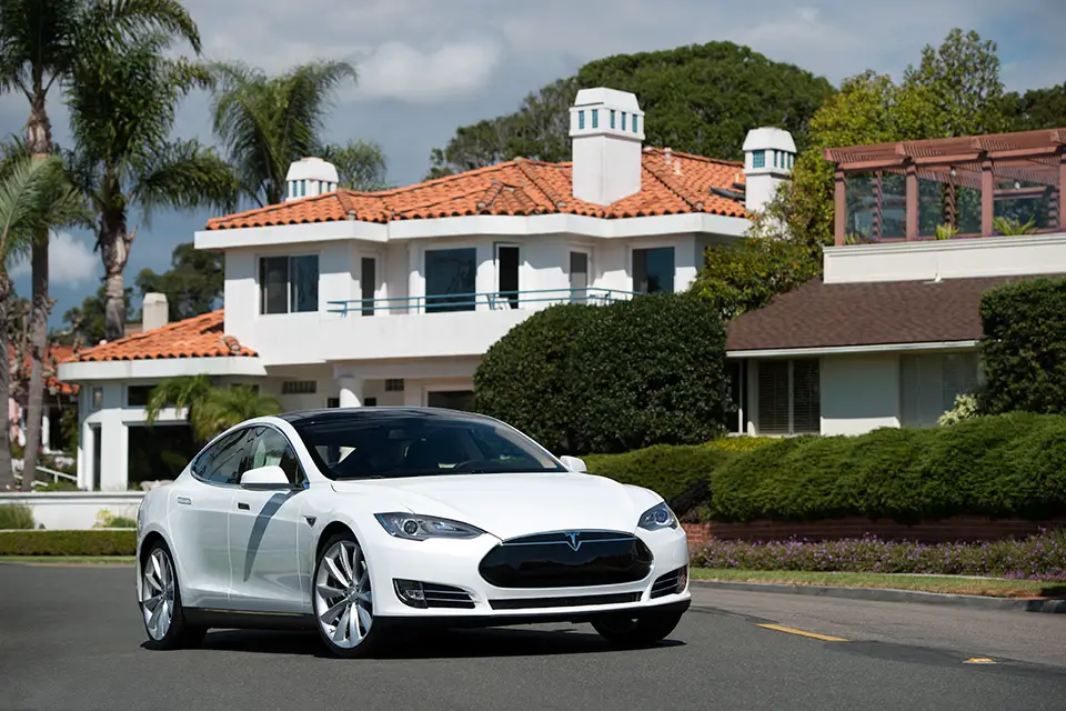 Waarom Tesla Motors wel inzet op accuwisselen ...