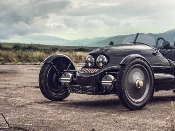 Productie elektrische Morgan EV3 van start ...