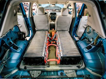 Nissan bouwt one-off Leaf met 48 kWh-accupakket ...