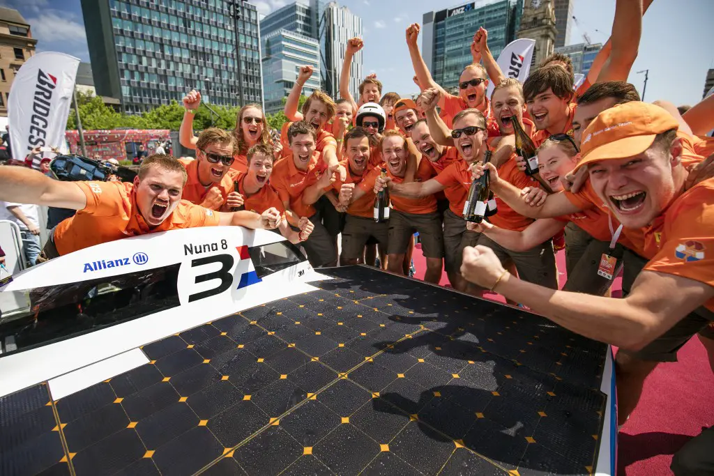 TU Delft wint Solar Challenge 2015 ...