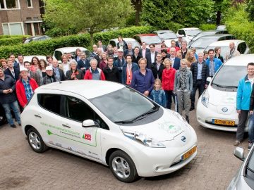25 Nissans Leaf voor Project A15 ...