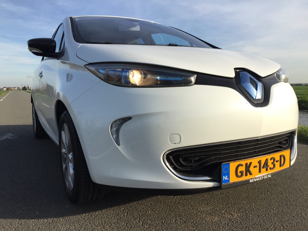 Rijtest Renault ZOE R240 ...