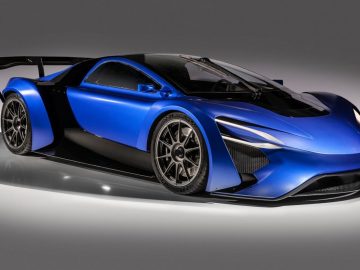 Dit is de techniek achter de bizarre Techrules AT96 en GT96 ...