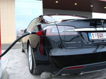 Onze zuiderburen willen elektrisch rijden extra stimuleren ...