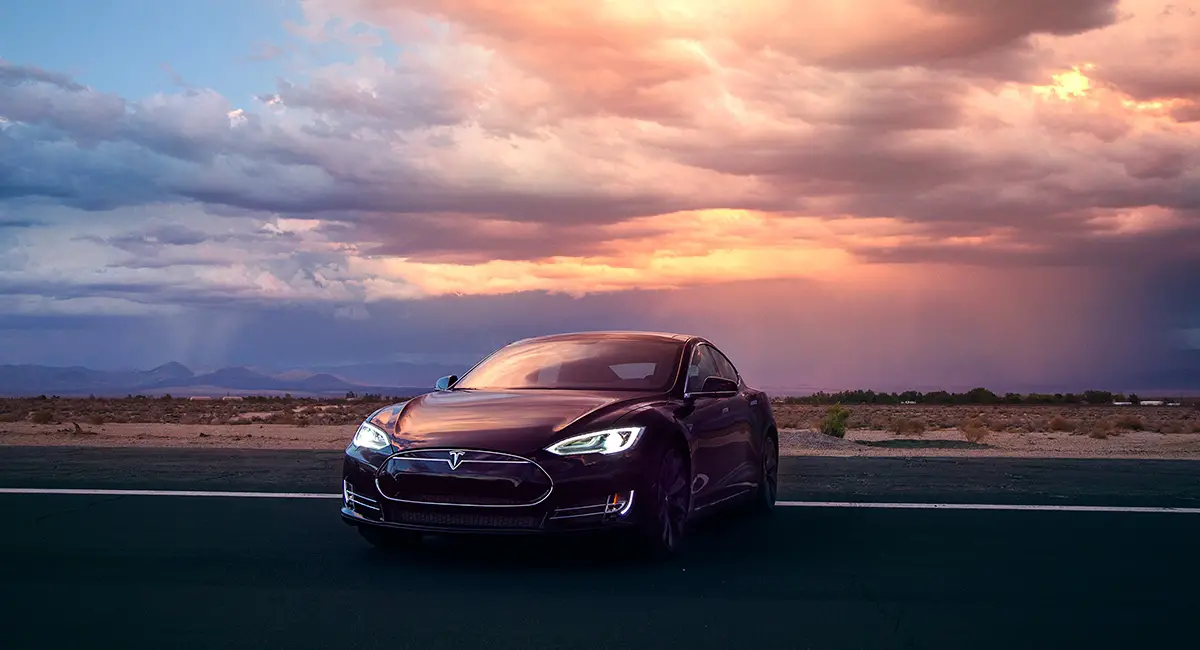 EV-Nieuws: Tesla heeft geld nodig ...