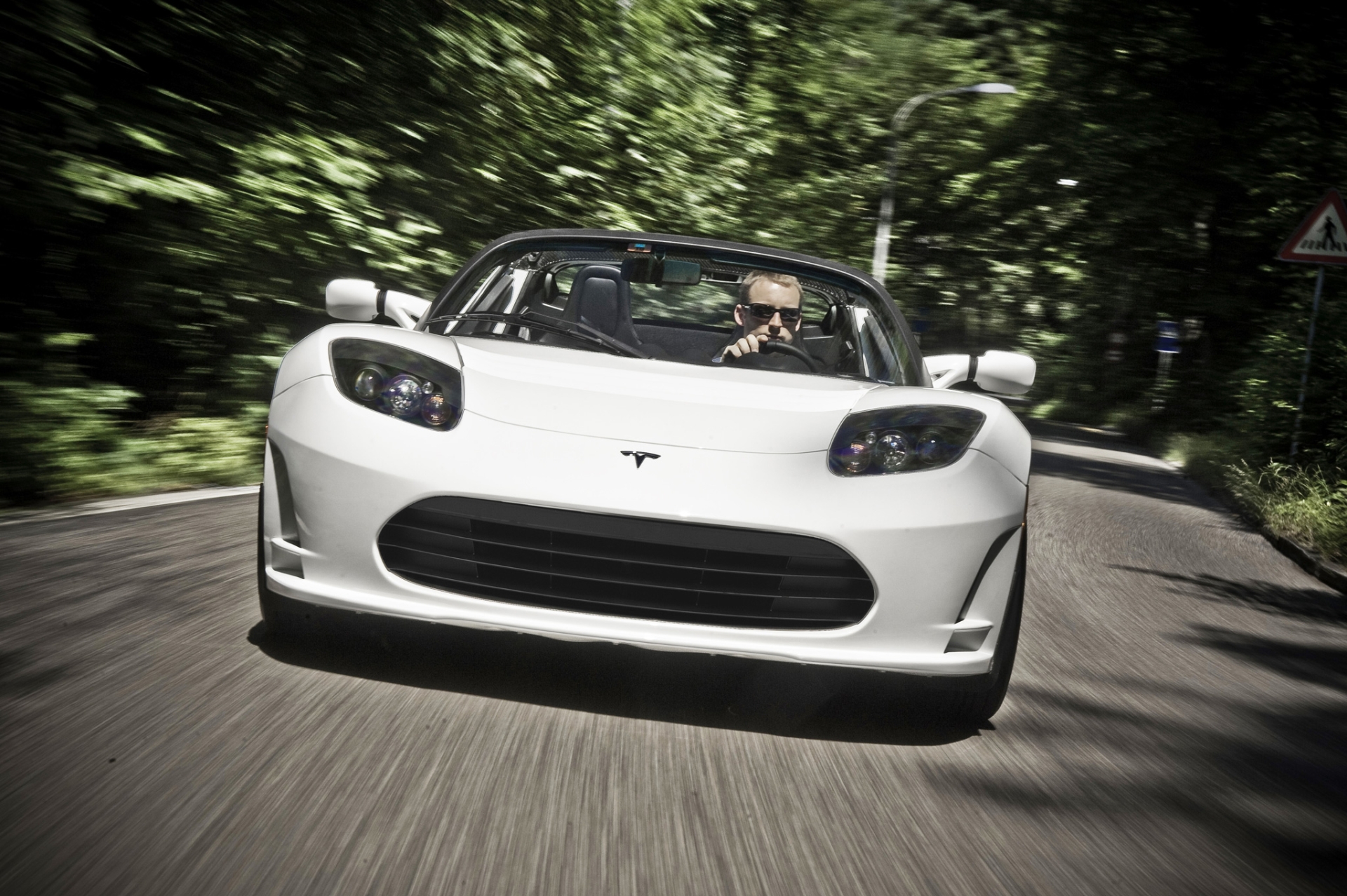 Tesla roadster lotus