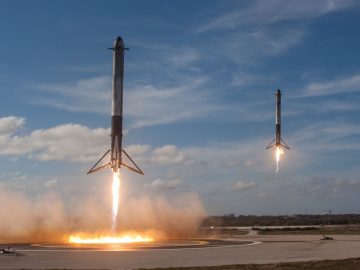 Tesla Roadster - SpaceX