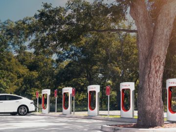 EV-Nieuws: Gratis laden voorbij ...