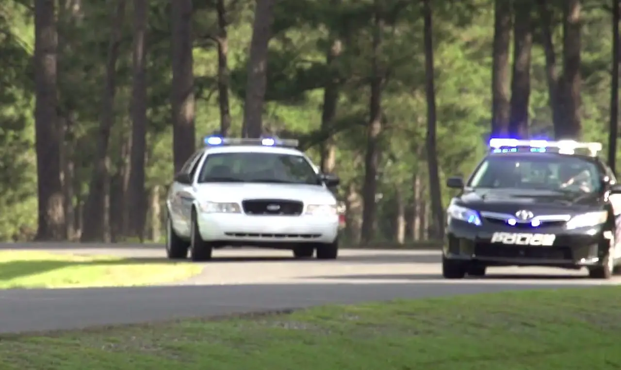 Mini-docu: Amerikaanse politie vervangt Crown Vic met Camry Hybrid ...