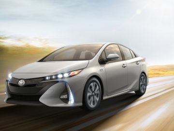 Nieuwe Toyota Prius krijgt stekker en 15% bijtelling ...