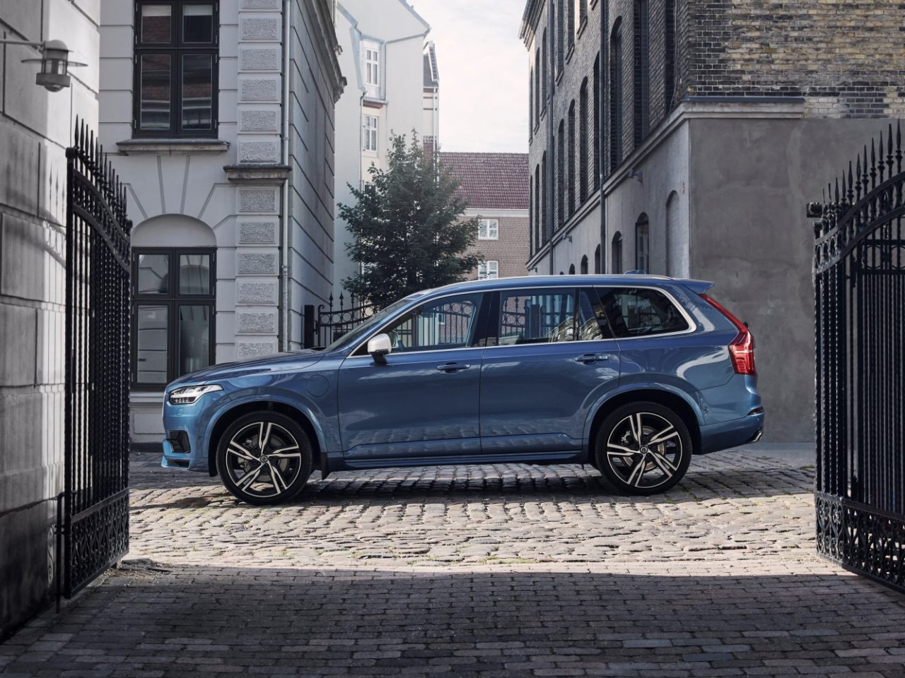 Volvo XC90 T8