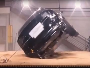 Tesla Model X roll over test