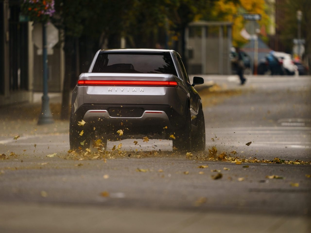 Rivian R1T en R1S: Elektrische mastodonten uit Amerika ...