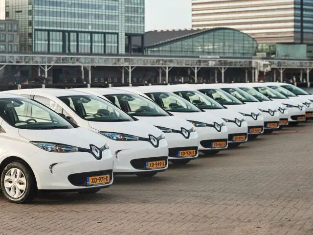 Renault ZOE fetch carsharing