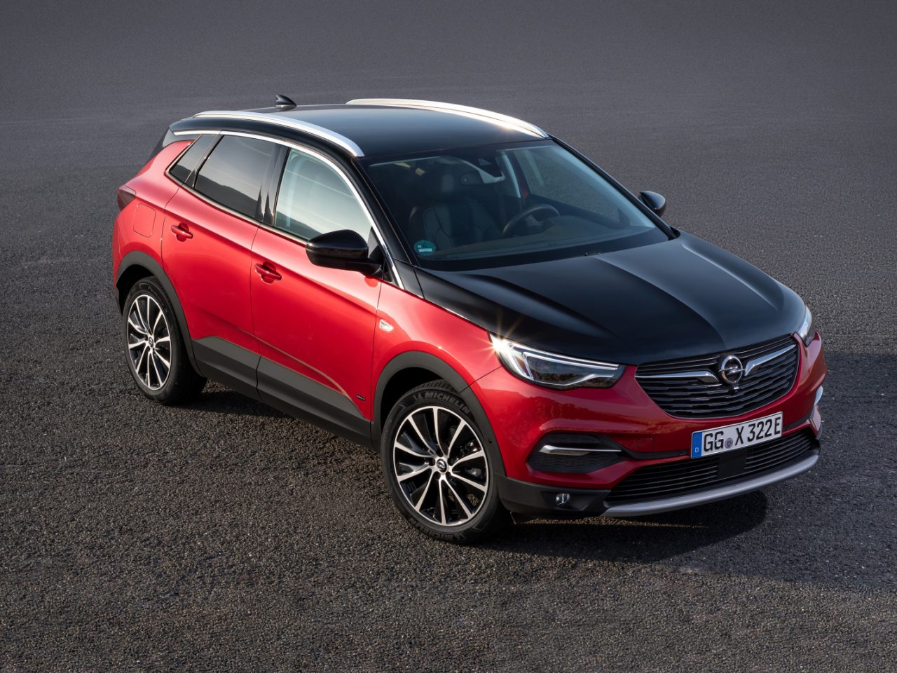 Opel Grandland X Hybrid4