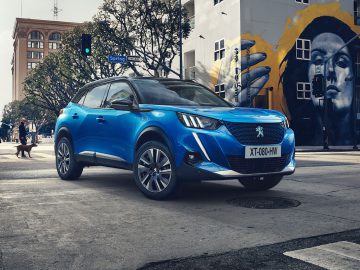 Nóg een EV uit Frankrijk: de Peugeot e-2008 ...