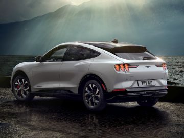 Prijzen Ford Mustang Mach-E starten onder 50.000 euro ...