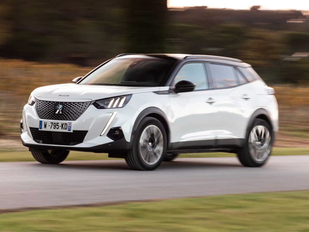 Autotest – Peugeot e-2008 (2020), ook zonder lage bijtelling interessant? ...